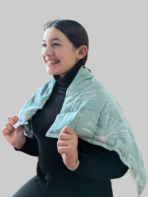 Hug Patrol Soothe wrap over the shoulders side view blue burst fabric 